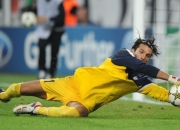 出色发挥引发热议！，Doinb在拜仁比赛中最后时刻胜出再创辉煌时刻