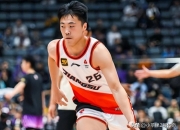 包含江苏队苦战十场，终获季后赛资格的词条