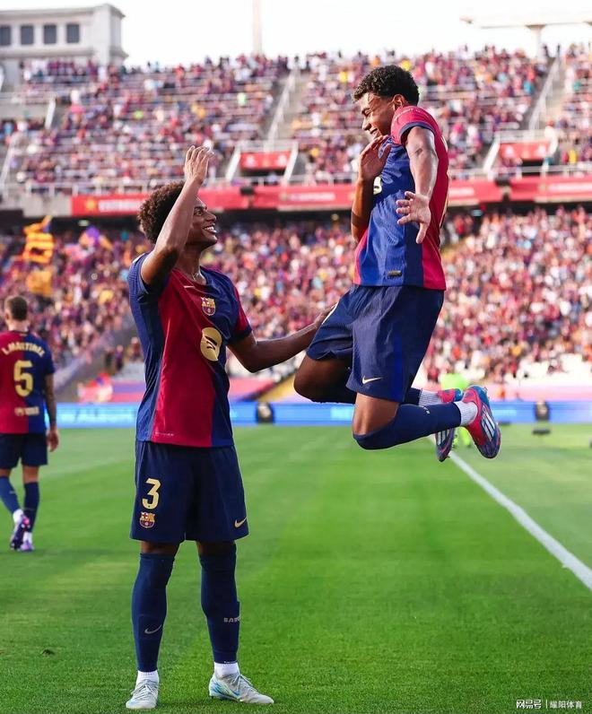 巴萨主场胜负过半,豪取进球背景 巴萨主场胜负过半,豪取进球背景