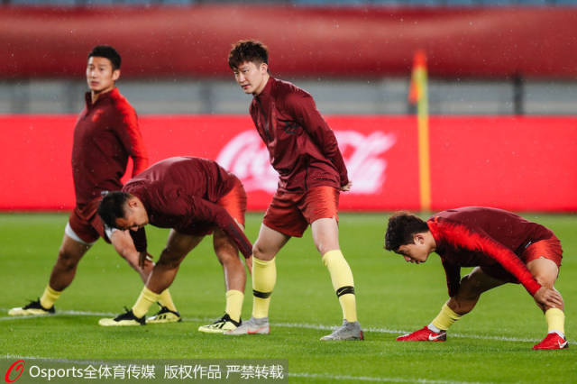 国家队备战重要友谊赛,实力均衡 国家队备战重要友谊赛,实力均衡