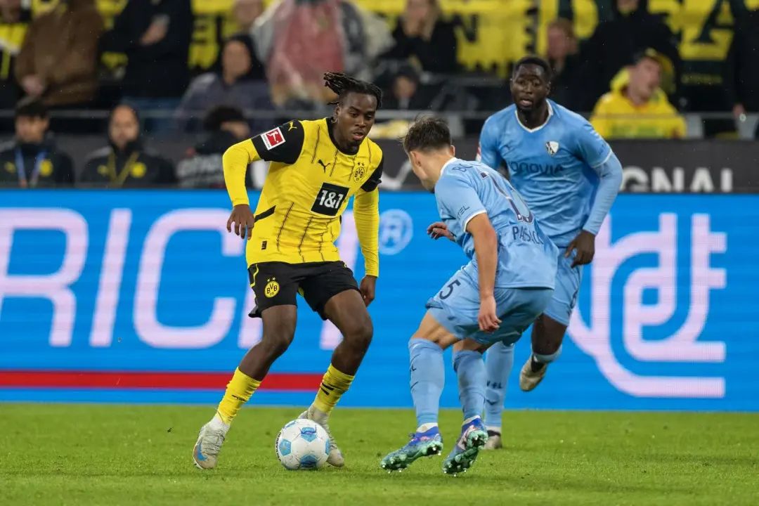 摩纳哥客场不敌波尔多，文森特表现低迷