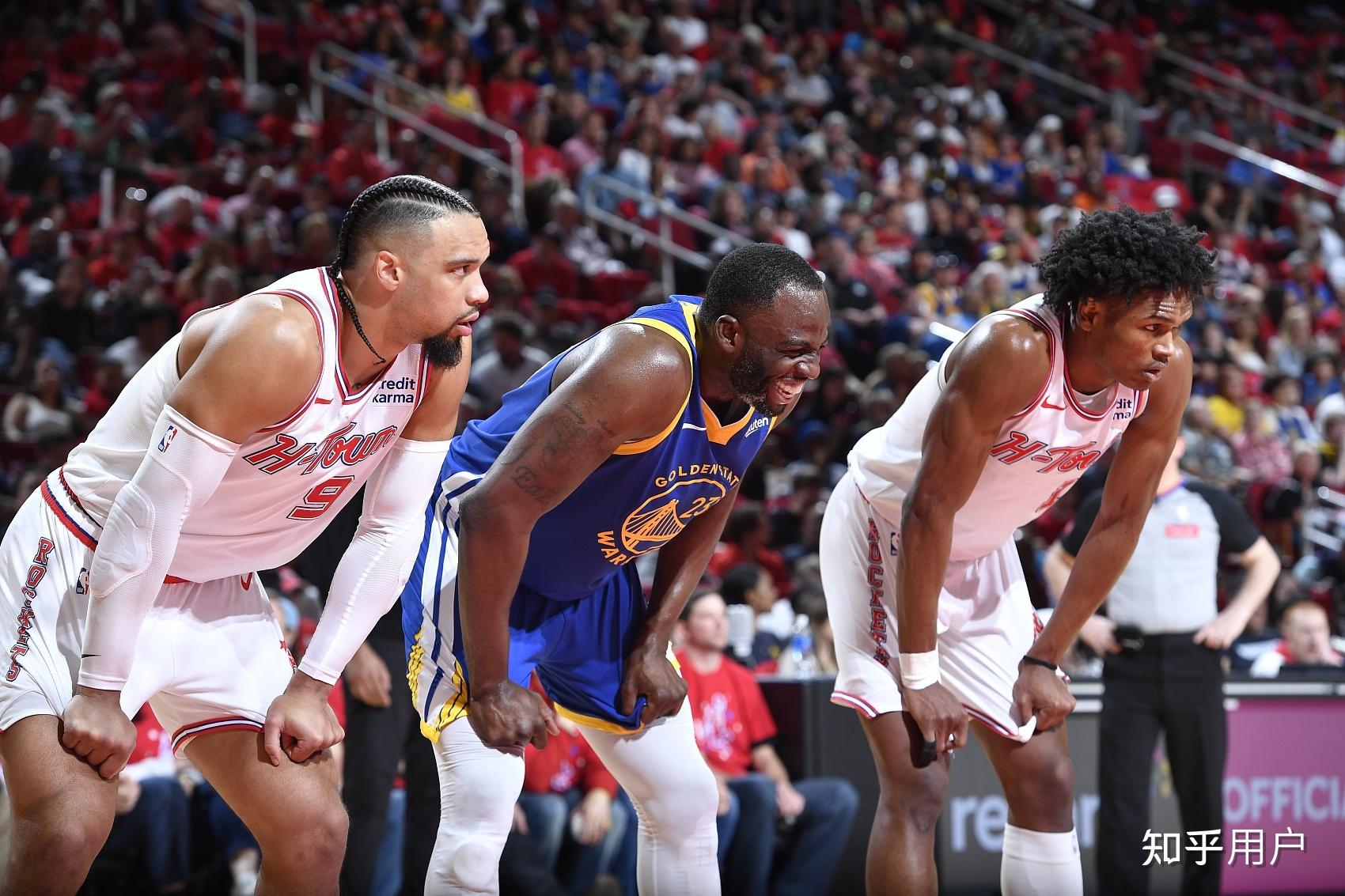 勇士球员在比赛中展现颠覆性表现 勇士球员在比赛中展现颠覆性表现