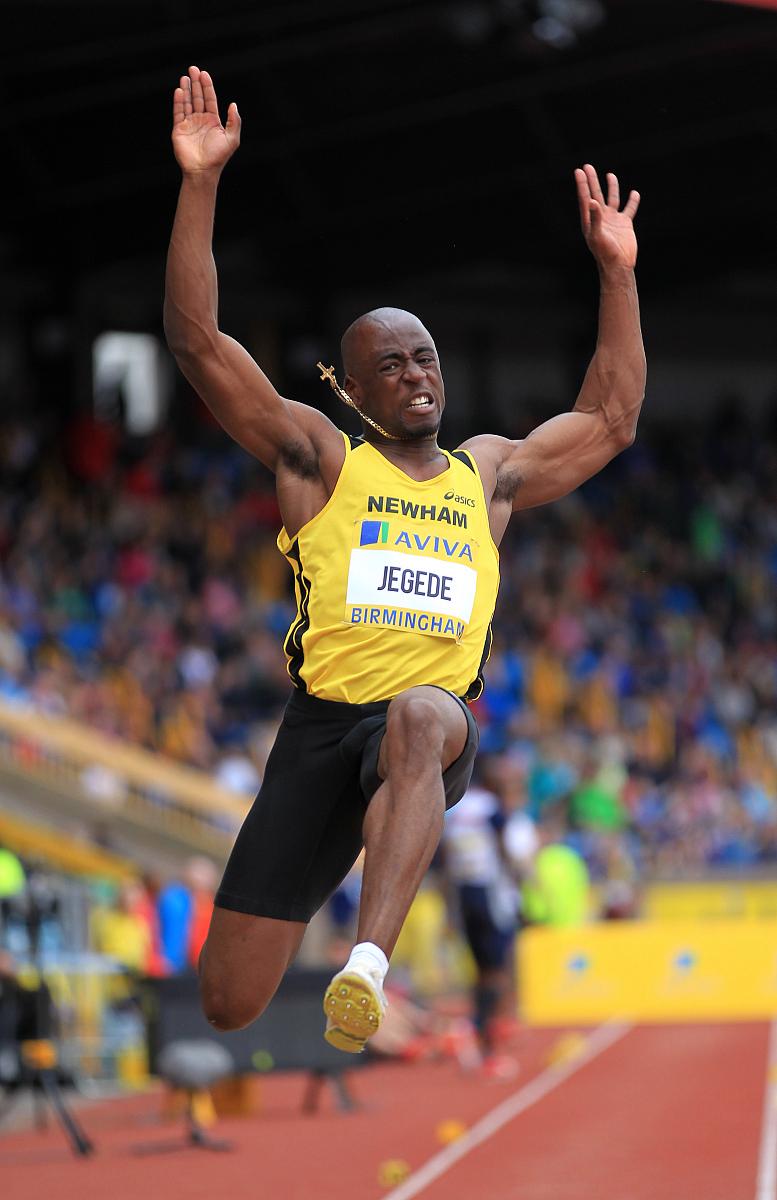 超越传奇！博尔特在排球赛事中写下全新篇章