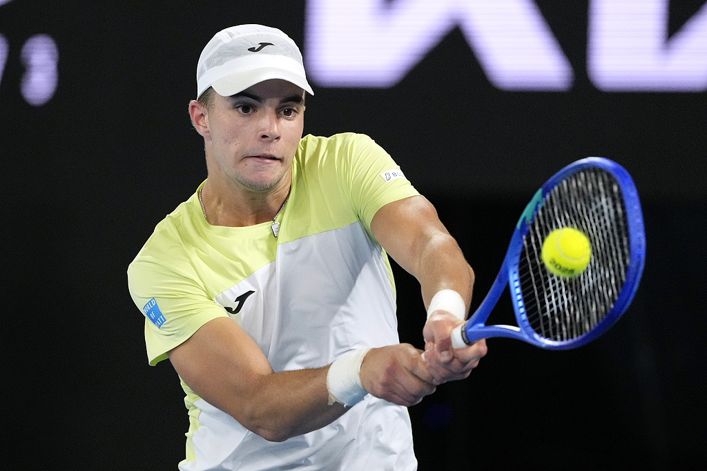 德约科维奇在DWG比赛中势不可挡,势不可挡引发热议! 德约科维奇在DWG比赛中势不可挡,势不可挡引发热议!