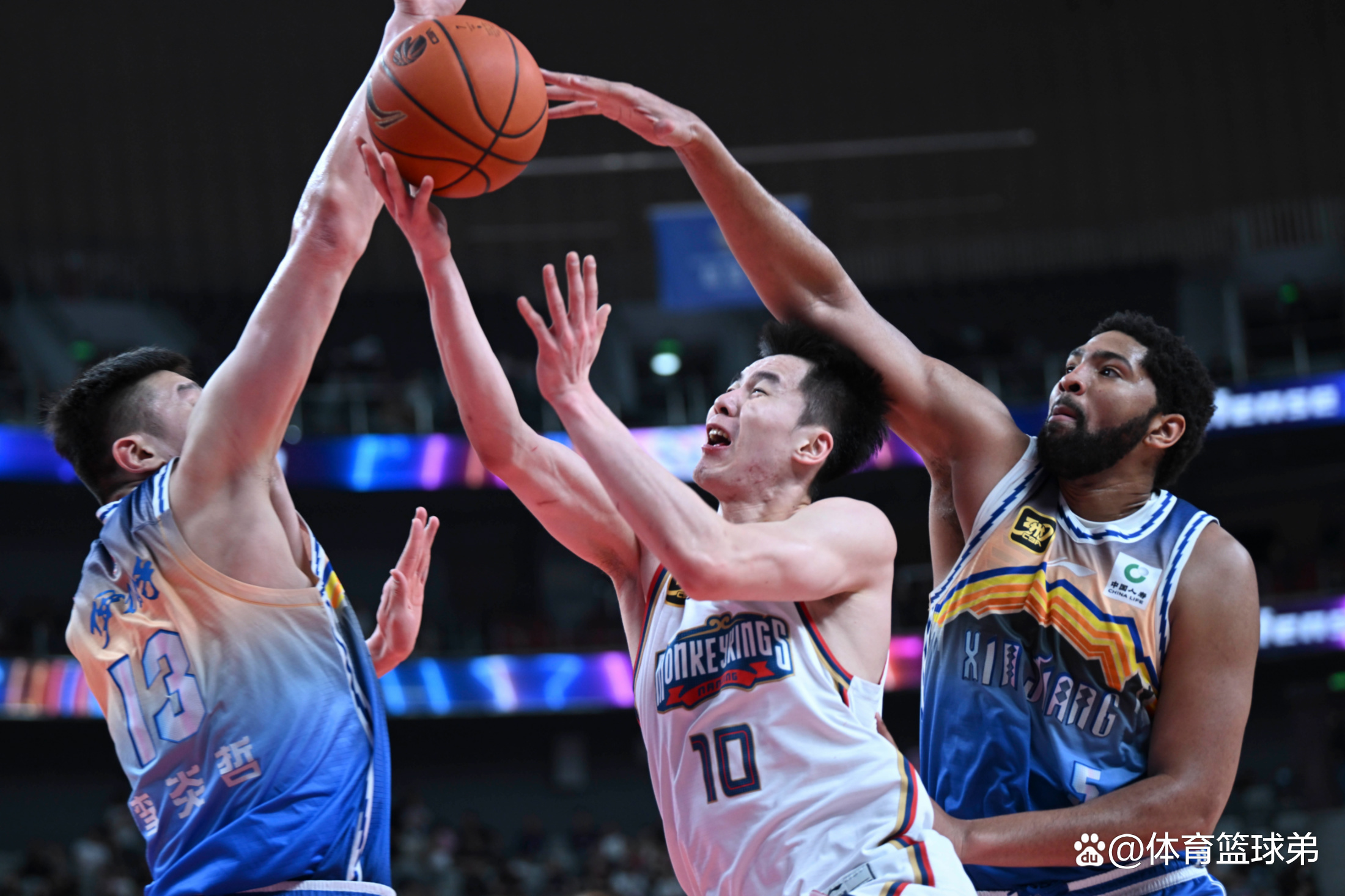 明日温网焦点战!广东男篮迎战俄克拉荷马城雷霆,血战或上演的简单介绍 明日温网焦点战!广东男篮迎战俄克拉荷马城雷霆,血战或上演的简单介绍